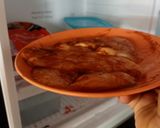 รูปขั้นตอนการทำที่ 3 ของ สเต็กไก่อบหม้อรมควัน