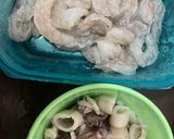 Foto langkah ke 1 dari resep Udang Cumi saus padang.