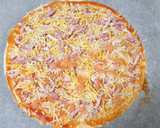 Foto del paso 3 de la receta: Pizza rápida en tortillas de trigo
