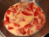 Tomatoes Fried with Egg and Cheese Noodles