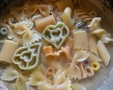 A picture of step 2 of Red Pasta with Cheese and Basil.