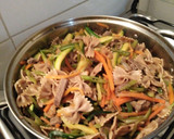 Foto del paso 9 de la receta: Salteado de verduras acompañado con fideos