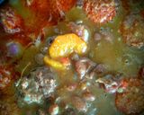 Foto del paso 9 de la receta: Chorizos españoles bañados en mar de frijol cargamanto rojo