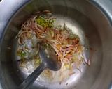 A picture of step 3 of Chicken pulao.
