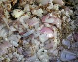 A picture of step 1 of Pan roasted Chicken Malai Kabab.