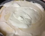 A picture of step 8 of White Creamy Cheese Cake.