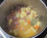 Foto del paso 2 de la receta: Estofado de carne con judías