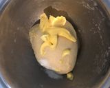 Foto langkah ke 3 dari resep Roti Jamur.