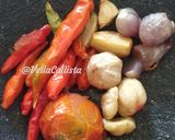 Foto langkah ke 2 dari resep Sambal kemiri (Resep by: Chef Agus Sasirangan).