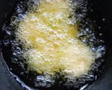 A picture of step 3 of Sabudana wada.