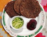 A picture of step 8 of Ragi Onion Chilla.