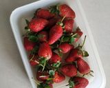 Foto langkah ke 1 dari resep Selai strawberry.