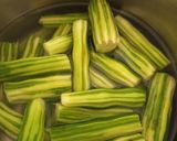 A picture of step 1 of Drumsticks sabji.