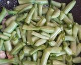 Foto langkah ke 4 dari resep Tumis tahu, labu kuning, kacang panjang.