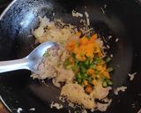 A picture of step 2 of Cheese frittata.