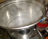 A picture of step 1 of Rava/sooji Idli.