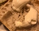 Foto del paso 3 de la receta: Cena rápida: bocadillo de jamón, alficoz y allioli