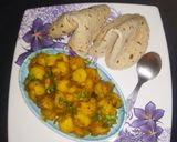 सूखी मसाला आलू सब्जी(SUKHI MASALA ALOO SABZI RECIPE IN HINDI) रेसिपी चरण 4 फोटो