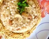 A picture of step 1 of Sabudana khichdi.