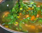 Foto del paso 3 de la receta: Sopa de verduras con pasta (y bacon)