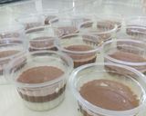 Foto langkah ke 2 dari resep Puding layer 3 rasa (susu, cappuccino, cokelat) by dapur Rinjani.