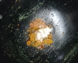 Foto langkah ke 3 dari resep Ketan Kuning Serundeng.