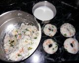 A picture of step 2 of Savoury donuts from leftover rice.