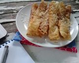 Foto langkah ke 2 dari resep Lumpia keju manis #masak15menit.