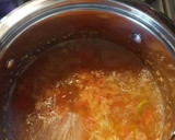 Foto del paso 3 de la receta: Chicharrón en salsa de jitomates cocidos