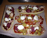 Foto del paso 1 de la receta: Bocapizza con queso de cabra