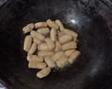 Foto langkah ke 2 dari resep Dubu-Gangjeong 두부강정.