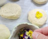 Foto del paso 6 de la receta: Bollos con violetas