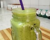 A picture of step 3 of Healthy Green smoothie.