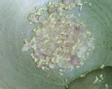 Foto langkah ke 1 dari resep Sup sayur telur puyuh simpel.