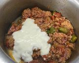 A picture of step 2 of Khara masala qeema.
