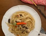 Foto langkah ke 5 dari resep Aglio olio jamur.