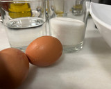 Foto del paso 1 de la receta: Huevo hilado casero, para los canapés de Navidad. (en pequeña cantidad 😘)