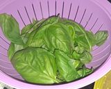 Foto del passaggio 2 della ricetta Pomodori farciti, freschi e profumati🍅🍚🌿