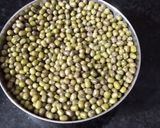 स्वास्थ्यवर्धक चटपटीत मूग चाट (moong chat recipe in marathi) रेसिपी स्टेप 1 फोटो 