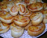 Foto del paso 8 de la receta: Palmeritas caseras con jamón y queso
