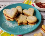 Gesztenyés-diós linzer cseresznye lekvárral gluténmentesen recept fázis 3 fotója
