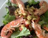 Foto del paso 4 de la receta Ensalada con gambas a la plancha