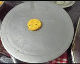 A picture of step 4 of Aloo Puri.