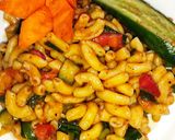 A picture of step 7 of Vegetables Elbow Macaroni With Red Sauce.