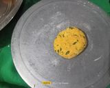 A picture of step 3 of Methi Namak Pare.