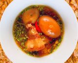 Hình bước làm 3 của món Thịt ba chỉ heo kho trứng