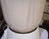 A picture of step 3 of Chikoo and Banana Shake.