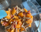 Foto del paso 3 de la receta: Ensalada de pasta, jamón, burrata y melón