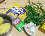 Foto langkah ke 1 dari resep Stik Kentang Keju.