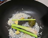 Foto langkah ke 2 dari resep Sop Ikan Gurame.